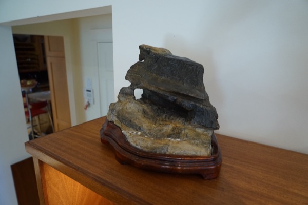Layered Viewing Stone On Stand
