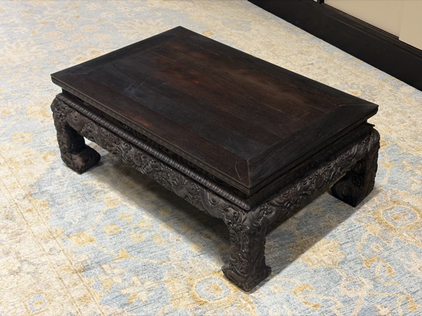 Wooden ottomin